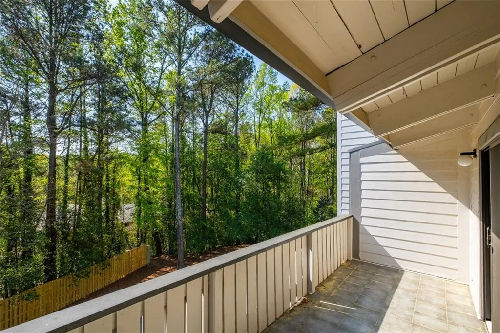3817 Paces Ferry West Se, Atlanta, Georgia 30339, 4 Bedrooms Bedrooms, 0 ,3 BathroomsBathrooms,Residential,For Sale,3817 Paces Ferry West Se,7748032