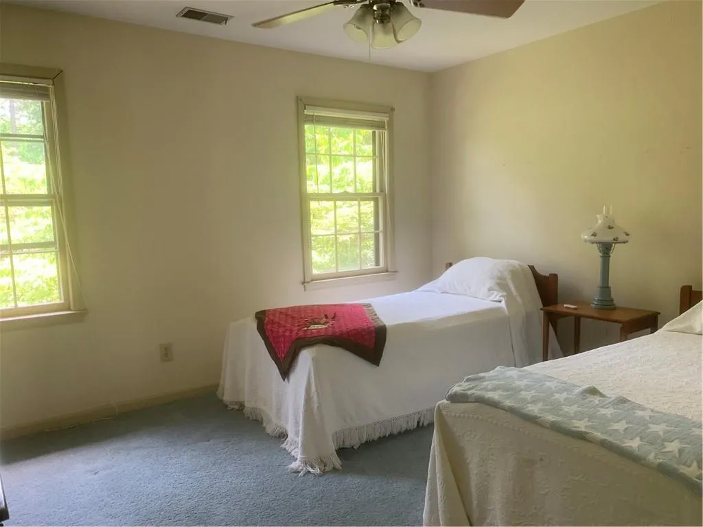 90 Messina Way, Sandy Springs, Georgia 30328, 5 Bedrooms Bedrooms, ,2 BathroomsBathrooms,Residential,Sold,90 Messina Way,6882822