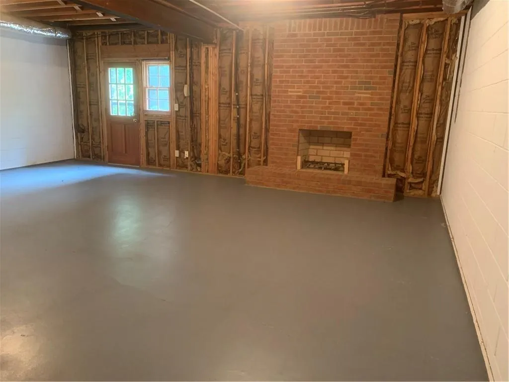 90 Messina Way, Sandy Springs, Georgia 30328, 5 Bedrooms Bedrooms, ,2 BathroomsBathrooms,Residential,Sold,90 Messina Way,6882822