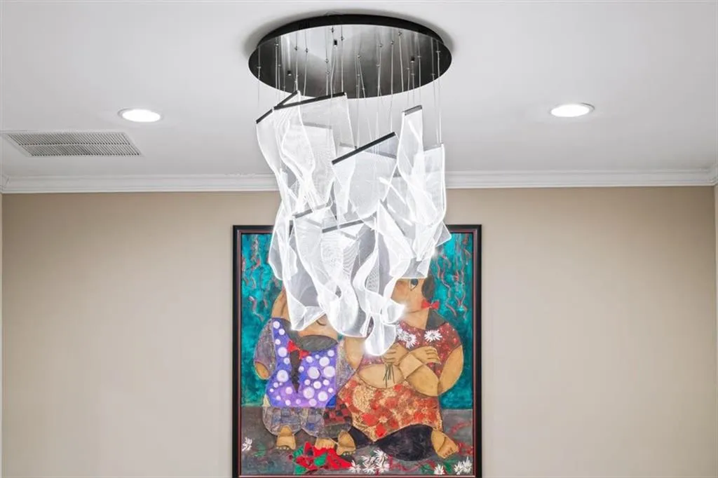 5564 High Point Road, Atlanta, Georgia 30342, 4 Bedrooms Bedrooms, ,4 BathroomsBathrooms,Residential,For Sale,5564 High Point Road,7692962