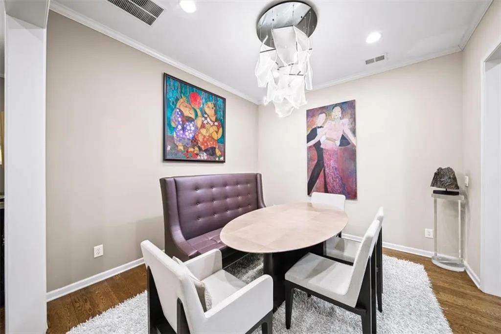 5564 High Point Road, Atlanta, Georgia 30342, 4 Bedrooms Bedrooms, ,4 BathroomsBathrooms,Residential,For Sale,5564 High Point Road,7692962