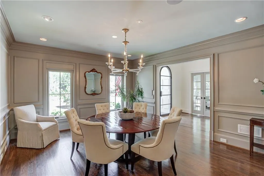 5250 Woodridge Forest Trail, Sandy Springs, Georgia 30327, 6 Bedrooms Bedrooms, ,6 BathroomsBathrooms,Residential,Sold,5250 Woodridge Forest Trail,6860769