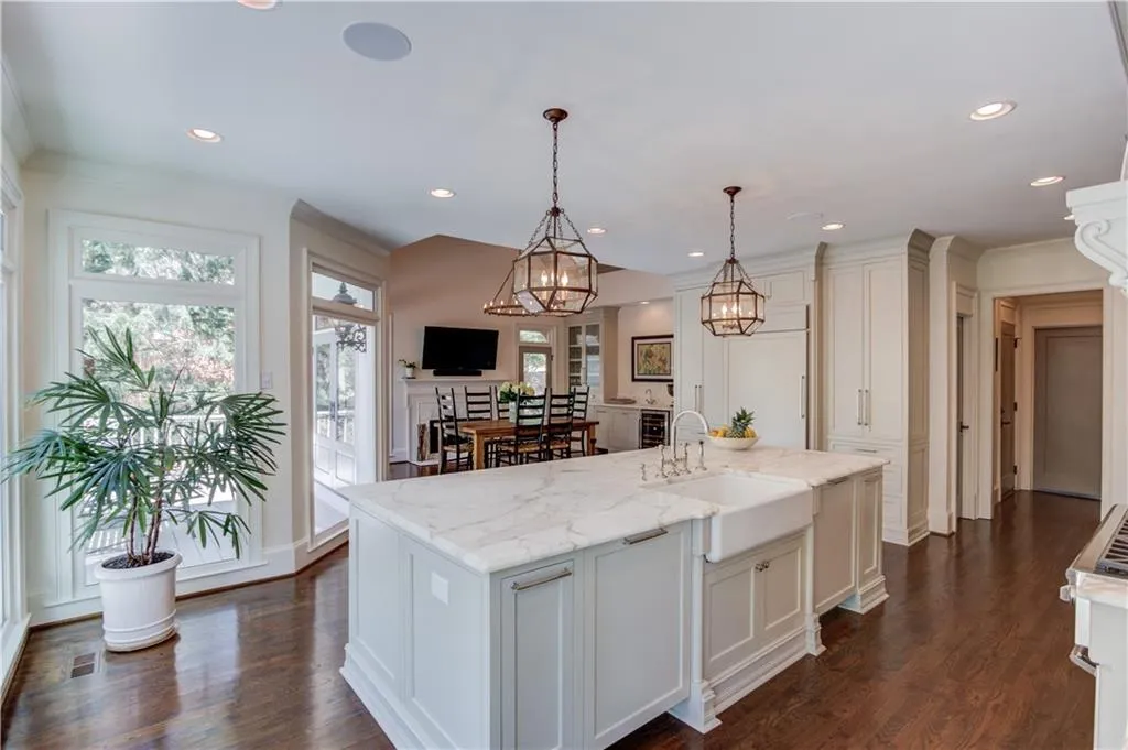 5250 Woodridge Forest Trail, Sandy Springs, Georgia 30327, 6 Bedrooms Bedrooms, ,6 BathroomsBathrooms,Residential,Sold,5250 Woodridge Forest Trail,6860769