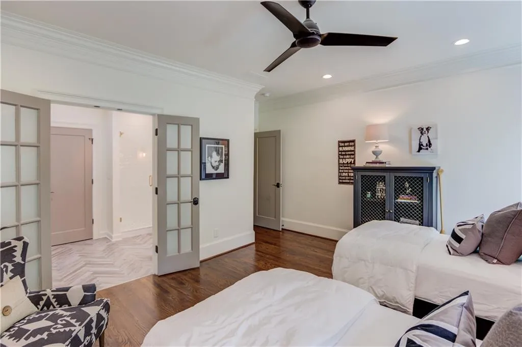 5250 Woodridge Forest Trail, Sandy Springs, Georgia 30327, 6 Bedrooms Bedrooms, ,6 BathroomsBathrooms,Residential,Sold,5250 Woodridge Forest Trail,6860769