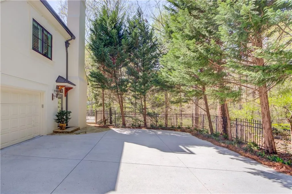 5250 Woodridge Forest Trail, Sandy Springs, Georgia 30327, 6 Bedrooms Bedrooms, ,6 BathroomsBathrooms,Residential,Sold,5250 Woodridge Forest Trail,6860769