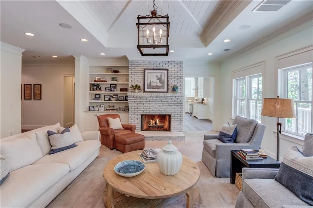 5250 Woodridge Forest Trail, Sandy Springs, Georgia 30327, 6 Bedrooms Bedrooms, ,6 BathroomsBathrooms,Residential,Sold,5250 Woodridge Forest Trail,6860769