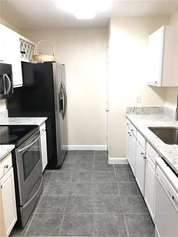 3655 Habersham Road Unit 326a, Atlanta, Georgia 30305, 2 Bedrooms Bedrooms, ,2 BathroomsBathrooms,Residential,Sold,3655 Habersham Road Unit 326a,5822625