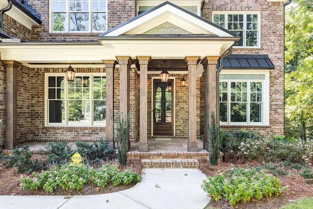 215 Elden Drive Ne, Sandy Springs, Georgia 30342, 5 Bedrooms Bedrooms, ,5 BathroomsBathrooms,Residential,Sold,215 Elden Drive Ne,5739953