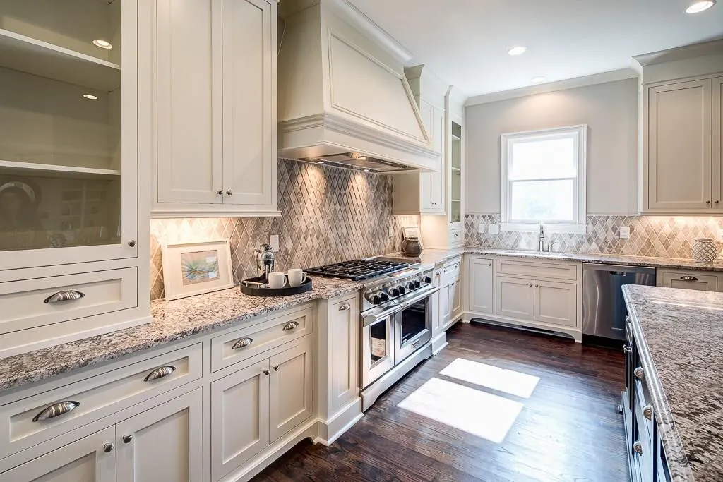 215 Elden Drive Ne, Sandy Springs, Georgia 30342, 5 Bedrooms Bedrooms, ,5 BathroomsBathrooms,Residential,Sold,215 Elden Drive Ne,5739953