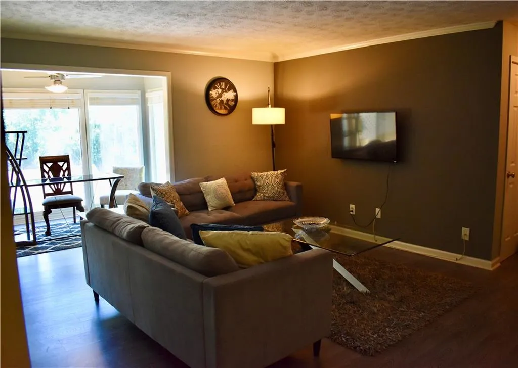1307 Natchez Trace Unit 1307, Sandy Springs, Georgia 30350, 2 Bedrooms Bedrooms, ,1 BathroomBathrooms,Residential,Sold,1307 Natchez Trace Unit 1307,6900994