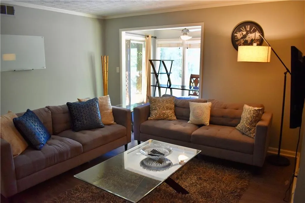 1307 Natchez Trace Unit 1307, Sandy Springs, Georgia 30350, 2 Bedrooms Bedrooms, ,1 BathroomBathrooms,Residential,Sold,1307 Natchez Trace Unit 1307,6900994