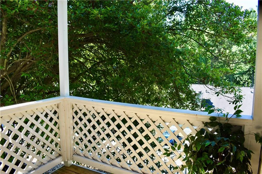 1307 Natchez Trace Unit 1307, Sandy Springs, Georgia 30350, 2 Bedrooms Bedrooms, ,1 BathroomBathrooms,Residential,Sold,1307 Natchez Trace Unit 1307,6900994