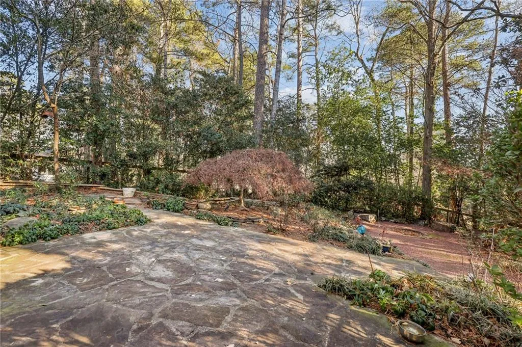 385 Stone Mill Trail, Atlanta, Georgia 30328, 3 Bedrooms Bedrooms, ,3 BathroomsBathrooms,Residential,Sold,385 Stone Mill Trail,7695413
