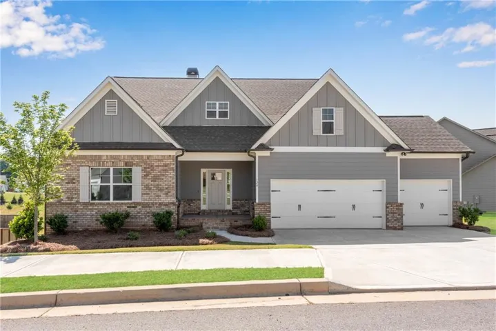 120 Cherokee Rose Lane, Hoschton, Georgia 30548