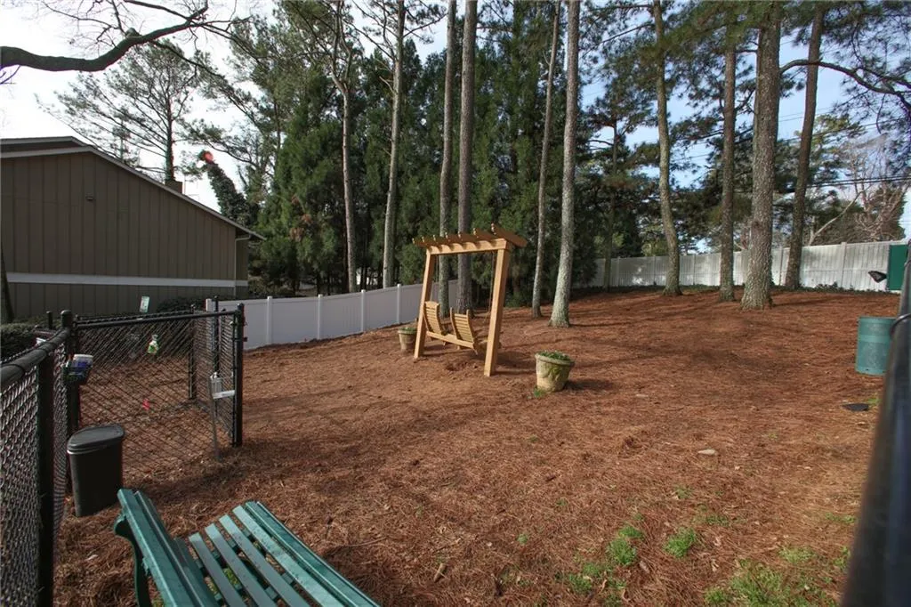 5135 Roswell Road Unit 3, Atlanta, Georgia 30342, 2 Bedrooms Bedrooms, ,2 BathroomsBathrooms,Residential,Sold,5135 Roswell Road Unit 3,7008716