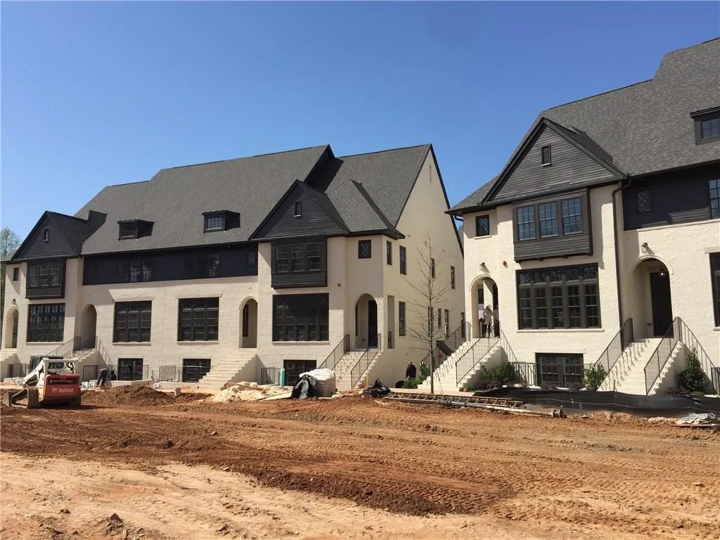 6377 Radiant Trace Unit 60, Sandy Springs, Georgia 30328, 3 Bedrooms Bedrooms, ,3 BathroomsBathrooms,Residential,Sold,6377 Radiant Trace Unit 60,5953662