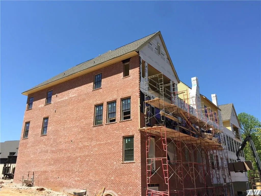 6377 Radiant Trace Unit 60, Sandy Springs, Georgia 30328, 3 Bedrooms Bedrooms, ,3 BathroomsBathrooms,Residential,Sold,6377 Radiant Trace Unit 60,5953662