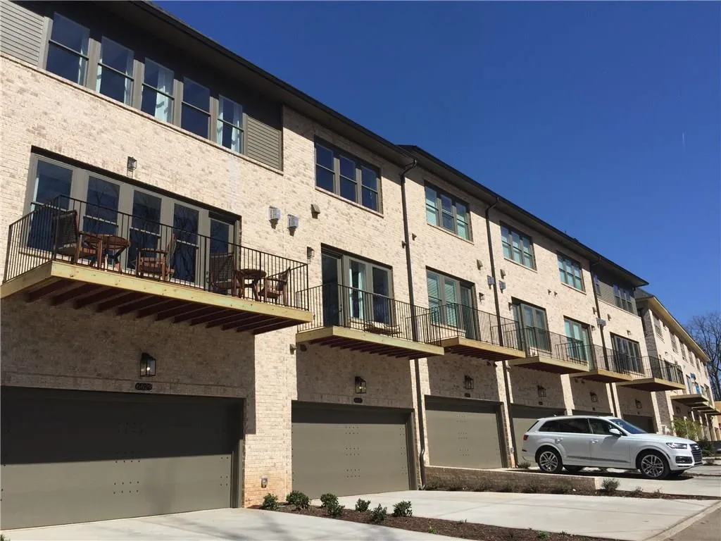 6377 Radiant Trace Unit 60, Sandy Springs, Georgia 30328, 3 Bedrooms Bedrooms, ,3 BathroomsBathrooms,Residential,Sold,6377 Radiant Trace Unit 60,5953662