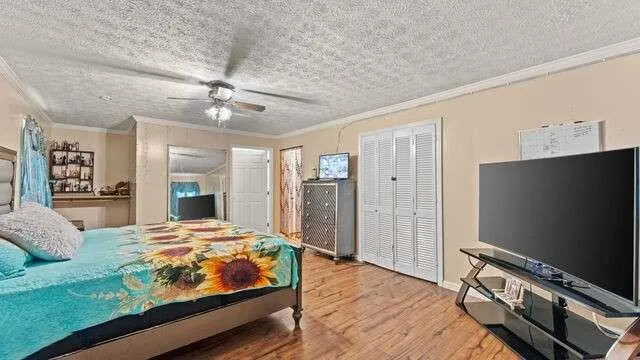 1170