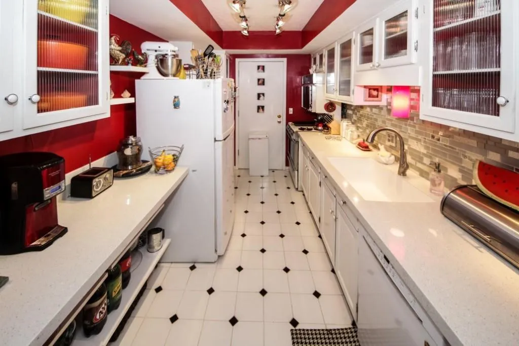 6851 Roswell Road Unit E-10, Atlanta, Georgia 30328, 3 Bedrooms Bedrooms, ,2 BathroomsBathrooms,Residential,Sold,6851 Roswell Road Unit E-10,6069225