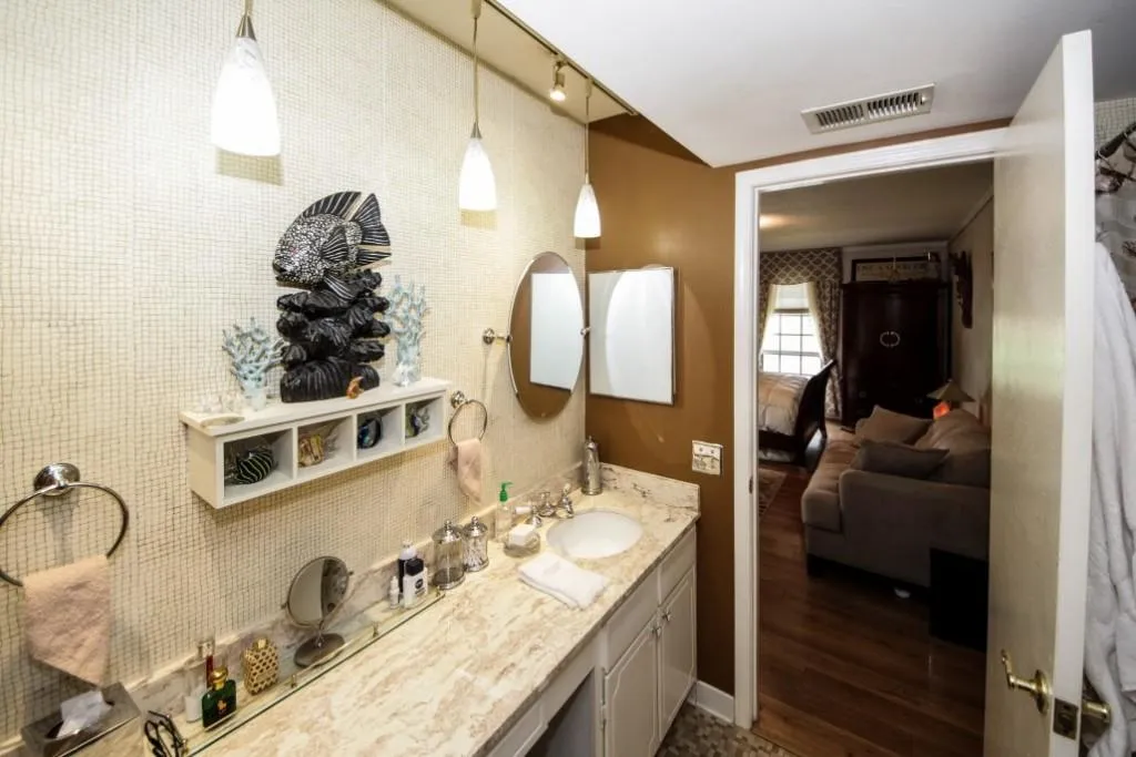 6851 Roswell Road Unit E-10, Atlanta, Georgia 30328, 3 Bedrooms Bedrooms, ,2 BathroomsBathrooms,Residential,Sold,6851 Roswell Road Unit E-10,6069225