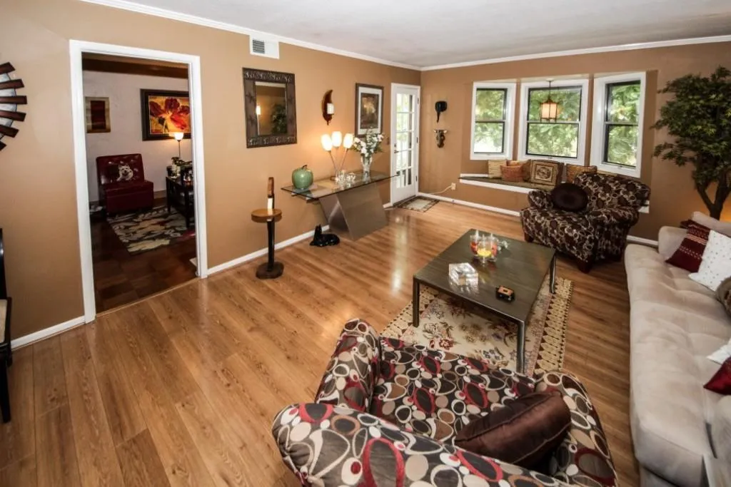 6851 Roswell Road Unit E-10, Atlanta, Georgia 30328, 3 Bedrooms Bedrooms, ,2 BathroomsBathrooms,Residential,Sold,6851 Roswell Road Unit E-10,6069225