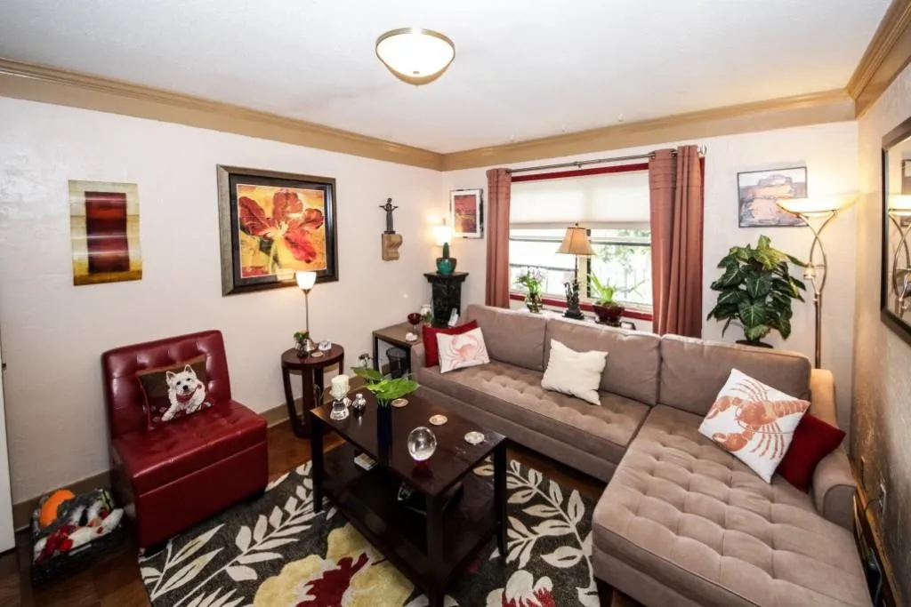 6851 Roswell Road Unit E-10, Atlanta, Georgia 30328, 3 Bedrooms Bedrooms, ,2 BathroomsBathrooms,Residential,Sold,6851 Roswell Road Unit E-10,6069225