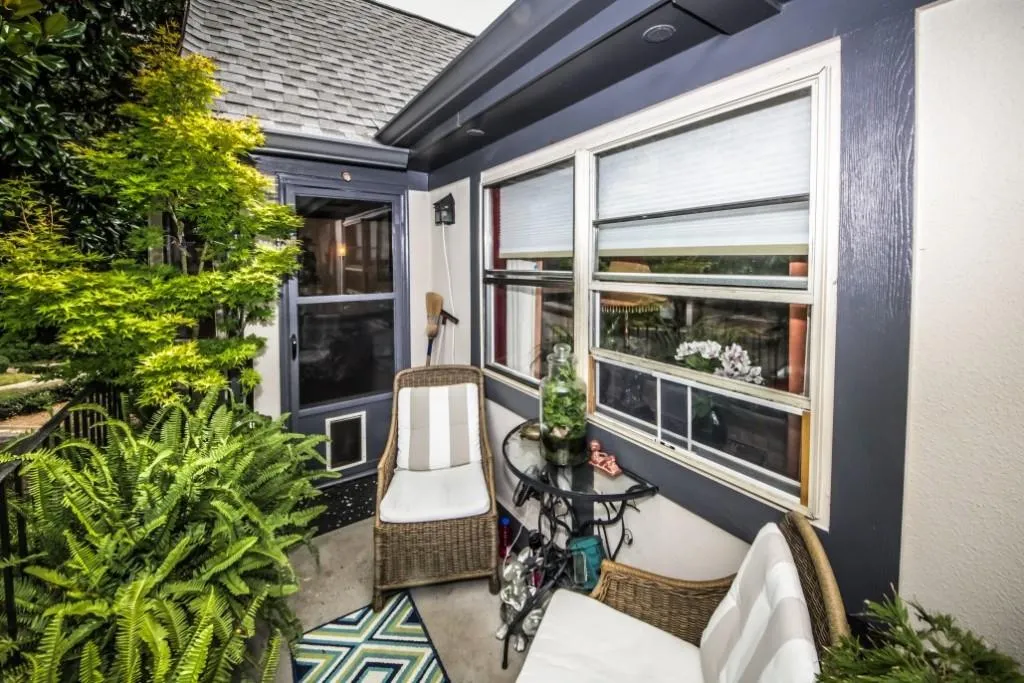 6851 Roswell Road Unit E-10, Atlanta, Georgia 30328, 3 Bedrooms Bedrooms, ,2 BathroomsBathrooms,Residential,Sold,6851 Roswell Road Unit E-10,6069225