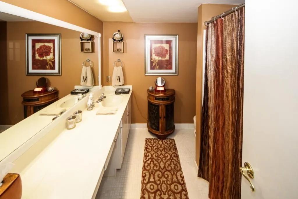 6851 Roswell Road Unit E-10, Atlanta, Georgia 30328, 3 Bedrooms Bedrooms, ,2 BathroomsBathrooms,Residential,Sold,6851 Roswell Road Unit E-10,6069225