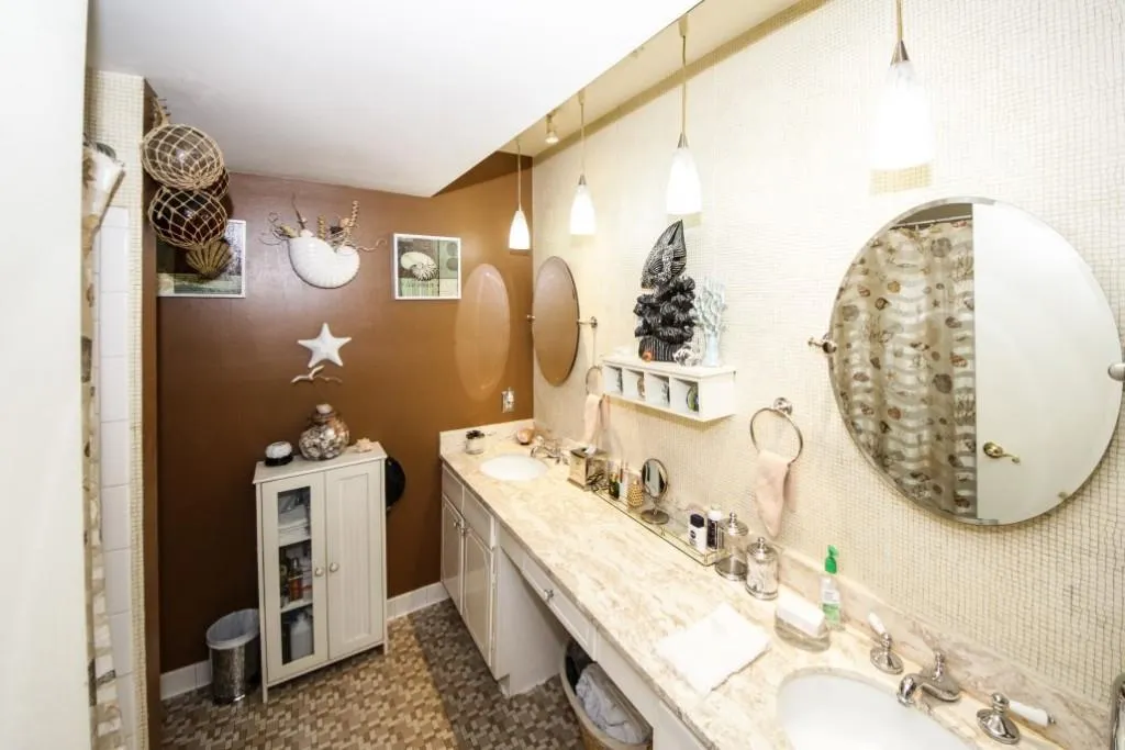 6851 Roswell Road Unit E-10, Atlanta, Georgia 30328, 3 Bedrooms Bedrooms, ,2 BathroomsBathrooms,Residential,Sold,6851 Roswell Road Unit E-10,6069225