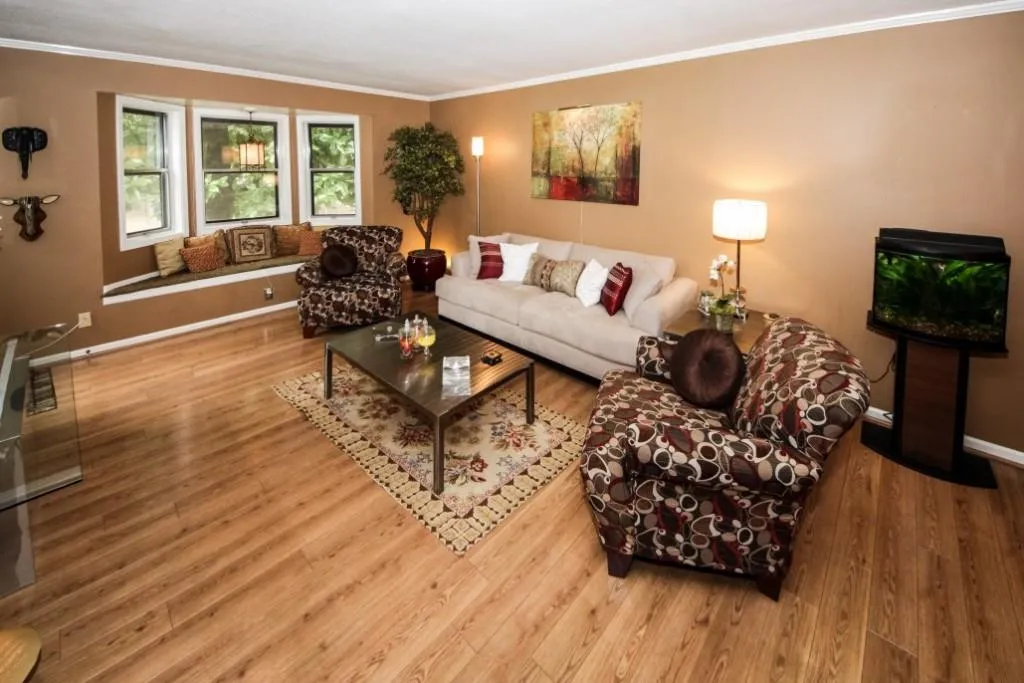 6851 Roswell Road Unit E-10, Atlanta, Georgia 30328, 3 Bedrooms Bedrooms, ,2 BathroomsBathrooms,Residential,Sold,6851 Roswell Road Unit E-10,6069225