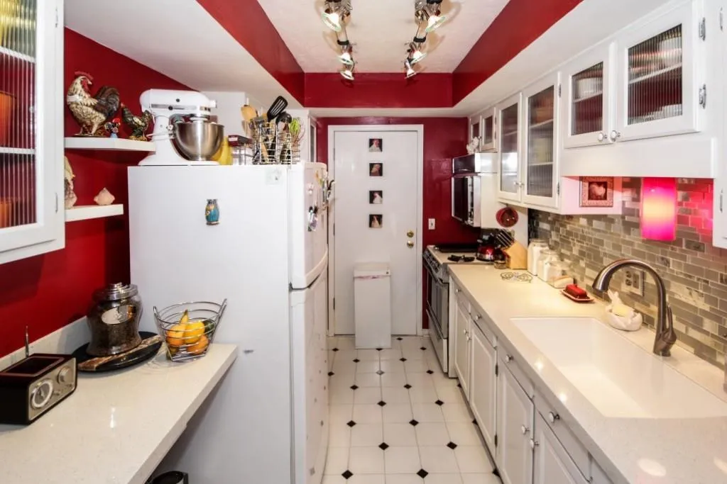 6851 Roswell Road Unit E-10, Atlanta, Georgia 30328, 3 Bedrooms Bedrooms, ,2 BathroomsBathrooms,Residential,Sold,6851 Roswell Road Unit E-10,6069225