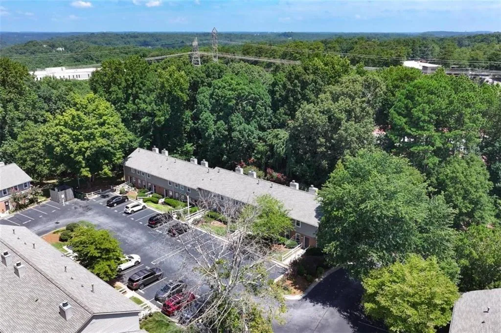 7750 Roswell Road Unit 10h, Sandy Springs, Georgia 30350, 2 Bedrooms Bedrooms, ,1 BathroomBathrooms,Residential,Sold,7750 Roswell Road Unit 10h,7436243 7750 Roswell Road Unit 10h, Sandy Springs, Georgia 30350, 2 Bedrooms Bedrooms, ,1 BathroomBathrooms,Residential,Sold,7750 Roswell Road Unit 10h,7436243