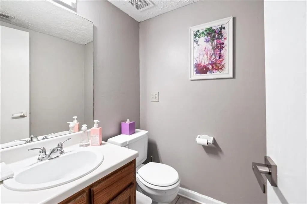 7750 Roswell Road Unit 10h, Sandy Springs, Georgia 30350, 2 Bedrooms Bedrooms, ,1 BathroomBathrooms,Residential,Sold,7750 Roswell Road Unit 10h,7436243 7750 Roswell Road Unit 10h, Sandy Springs, Georgia 30350, 2 Bedrooms Bedrooms, ,1 BathroomBathrooms,Residential,Sold,7750 Roswell Road Unit 10h,7436243