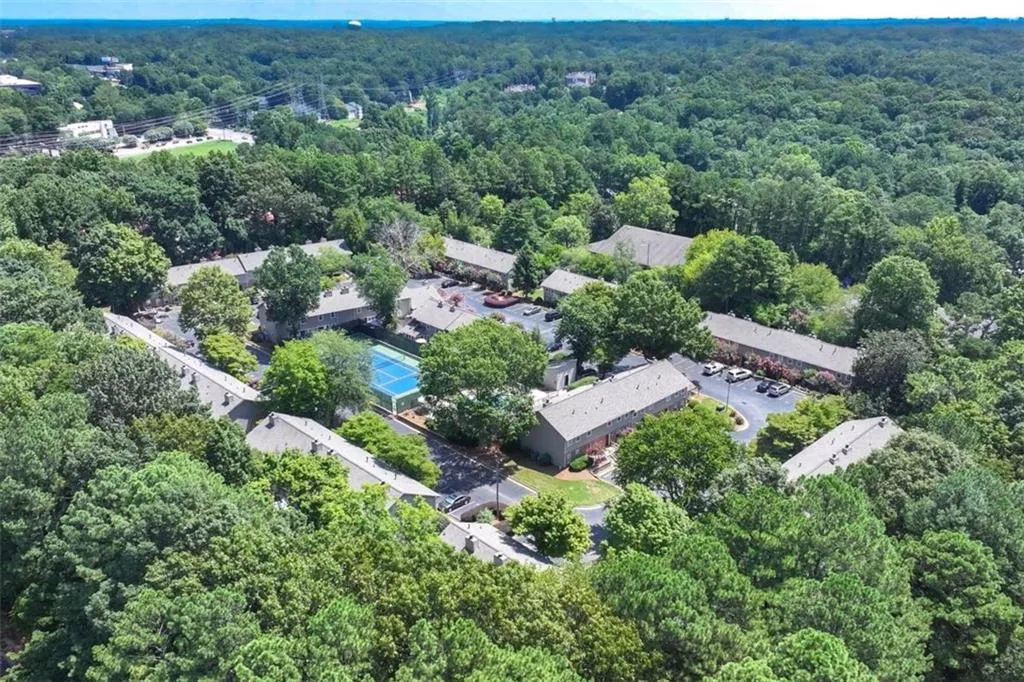 7750 Roswell Road Unit 10h, Sandy Springs, Georgia 30350, 2 Bedrooms Bedrooms, ,1 BathroomBathrooms,Residential,Sold,7750 Roswell Road Unit 10h,7436243 7750 Roswell Road Unit 10h, Sandy Springs, Georgia 30350, 2 Bedrooms Bedrooms, ,1 BathroomBathrooms,Residential,Sold,7750 Roswell Road Unit 10h,7436243