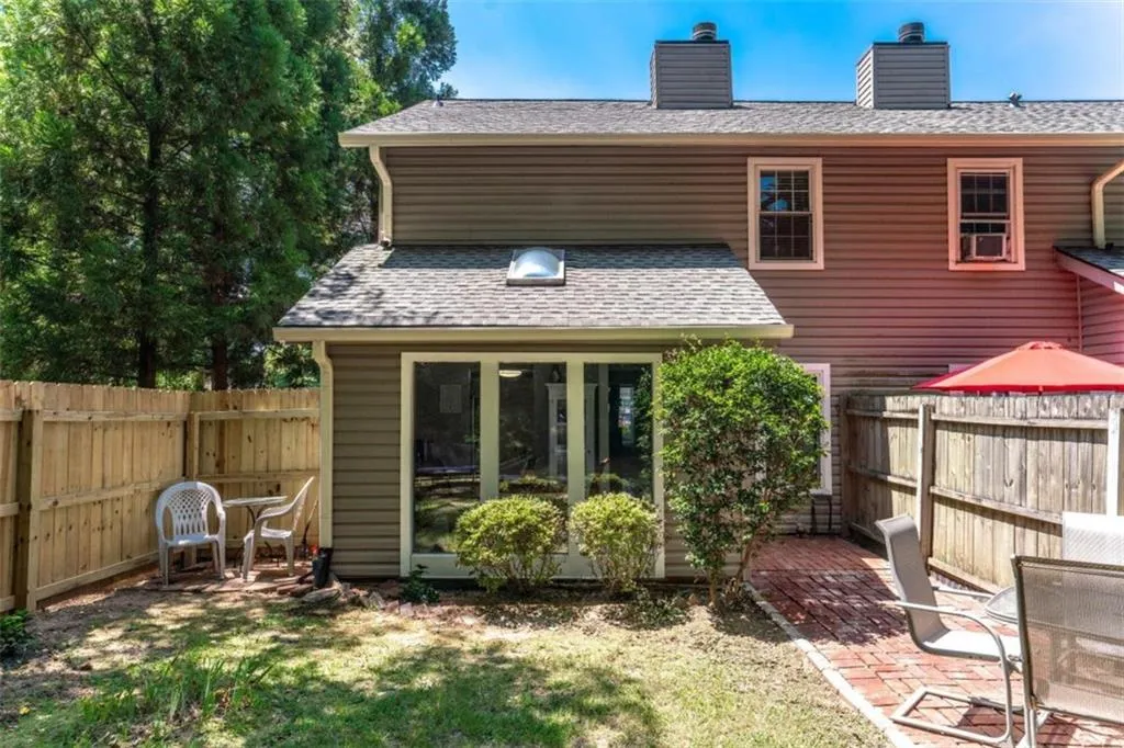 7750 Roswell Road Unit 10h, Sandy Springs, Georgia 30350, 2 Bedrooms Bedrooms, ,1 BathroomBathrooms,Residential,Sold,7750 Roswell Road Unit 10h,7436243 7750 Roswell Road Unit 10h, Sandy Springs, Georgia 30350, 2 Bedrooms Bedrooms, ,1 BathroomBathrooms,Residential,Sold,7750 Roswell Road Unit 10h,7436243