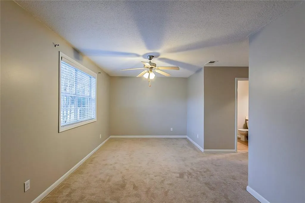 6900 Roswell Road Unit M5, Atlanta, Georgia 30328, 2 Bedrooms Bedrooms, ,2 BathroomsBathrooms,Residential,Sold,6900 Roswell Road Unit M5,7003996