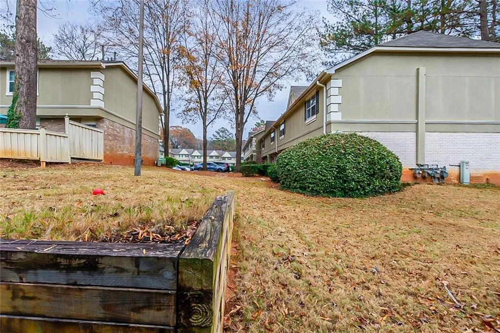 6900 Roswell Road Unit M5, Atlanta, Georgia 30328, 2 Bedrooms Bedrooms, ,2 BathroomsBathrooms,Residential,Sold,6900 Roswell Road Unit M5,7003996