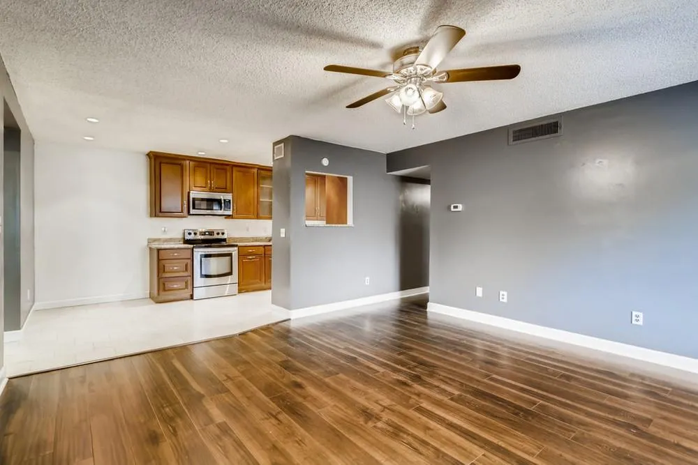 1513 Wingate Way, Sandy Springs, Georgia 30350, 2 Bedrooms Bedrooms, ,2 BathroomsBathrooms,Residential,Sold,1513 Wingate Way,6880372