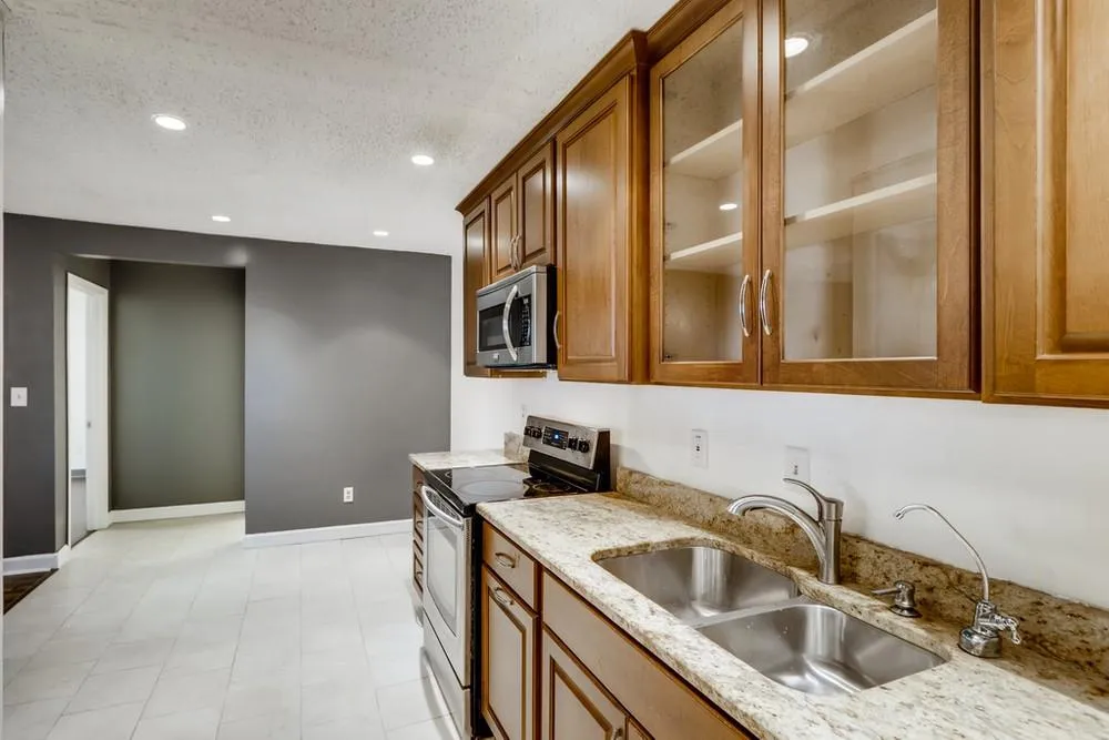 1513 Wingate Way, Sandy Springs, Georgia 30350, 2 Bedrooms Bedrooms, ,2 BathroomsBathrooms,Residential,Sold,1513 Wingate Way,6880372