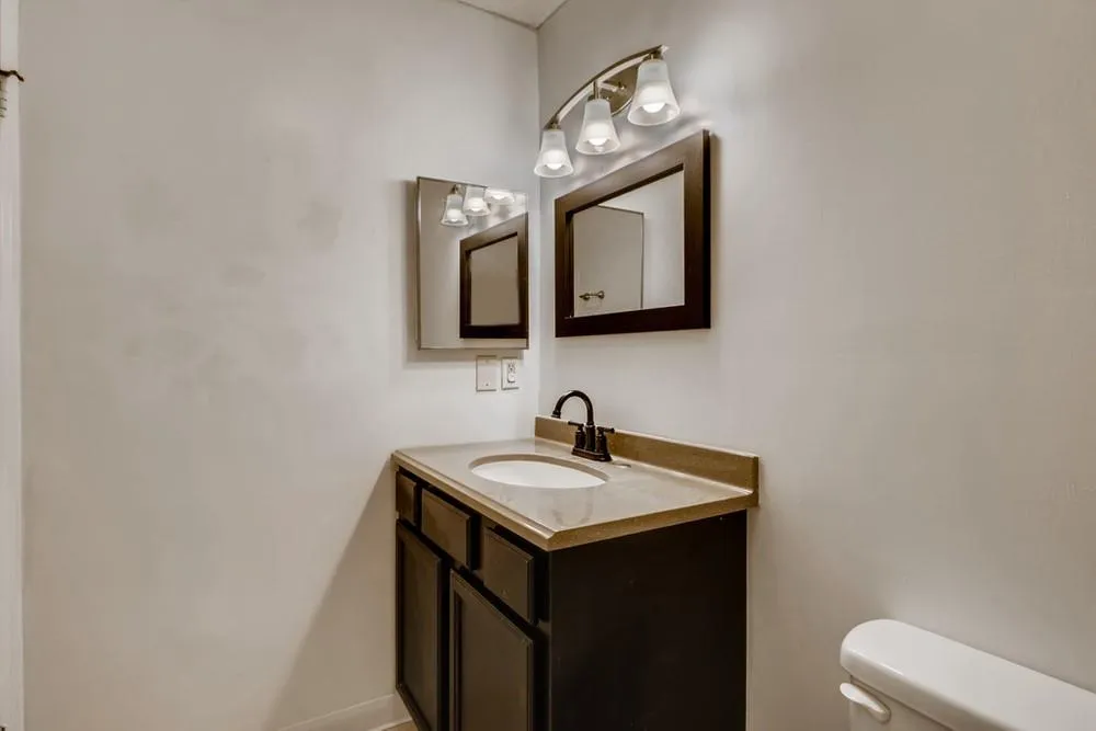 1513 Wingate Way, Sandy Springs, Georgia 30350, 2 Bedrooms Bedrooms, ,2 BathroomsBathrooms,Residential,Sold,1513 Wingate Way,6880372