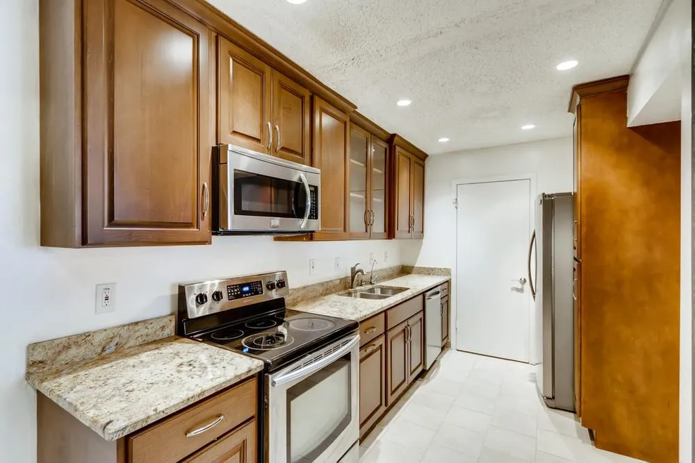 1513 Wingate Way, Sandy Springs, Georgia 30350, 2 Bedrooms Bedrooms, ,2 BathroomsBathrooms,Residential,Sold,1513 Wingate Way,6880372