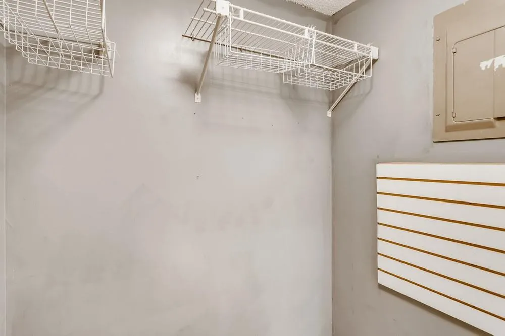 1513 Wingate Way, Sandy Springs, Georgia 30350, 2 Bedrooms Bedrooms, ,2 BathroomsBathrooms,Residential,Sold,1513 Wingate Way,6880372