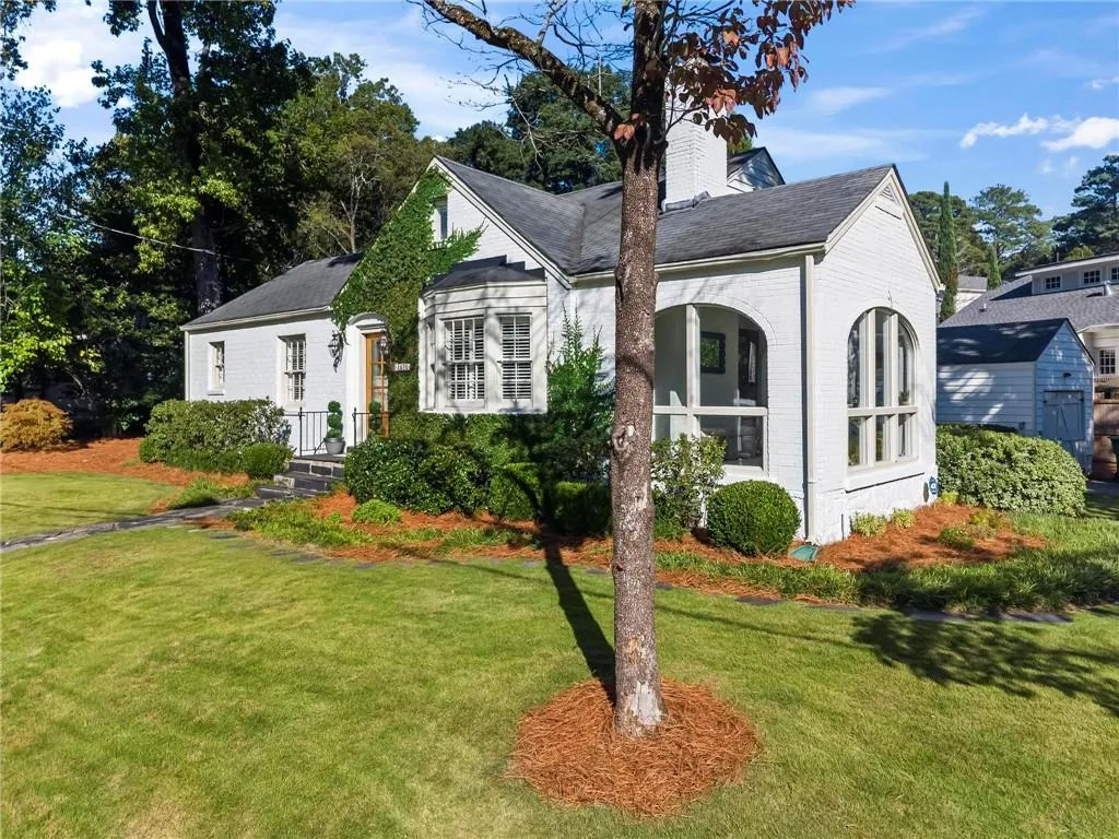 2070 Fairhaven Circle Ne, Atlanta, Georgia 30305, 3 Bedrooms Bedrooms, 0 ,2 BathroomsBathrooms,Residential,For Sale,2070 Fairhaven Circle Ne,7855072