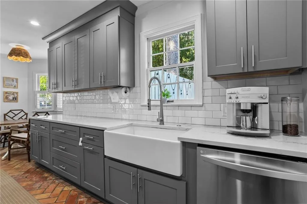 2070 Fairhaven Circle Ne, Atlanta, Georgia 30305, 3 Bedrooms Bedrooms, 0 ,2 BathroomsBathrooms,Residential,For Sale,2070 Fairhaven Circle Ne,7855072