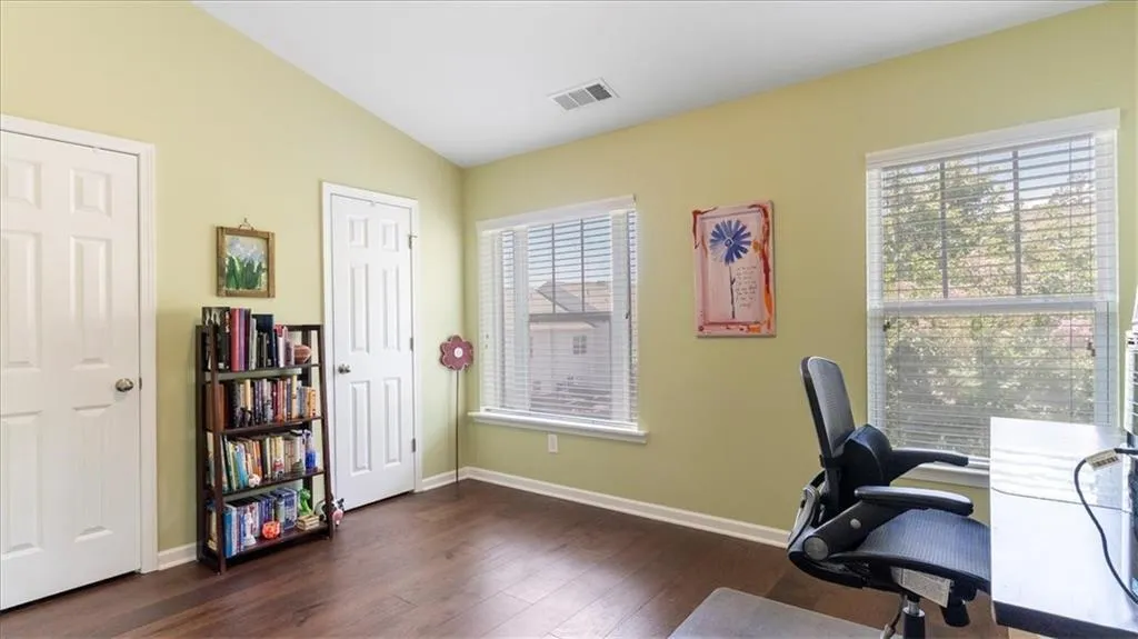 1613 Liberty Parkway Nw Unit 2517, Atlanta, Georgia 30318, 3 Bedrooms Bedrooms, ,3 BathroomsBathrooms,Residential,For Sale,1613 Liberty Parkway Nw Unit 2517,7617858