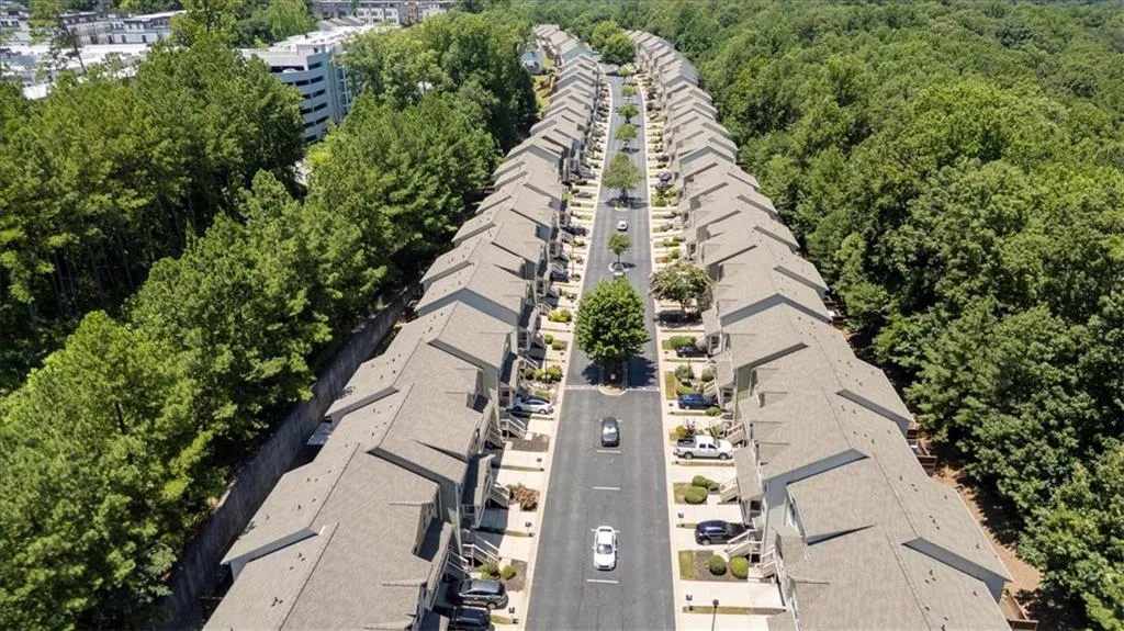 1613 Liberty Parkway Nw Unit 2517, Atlanta, Georgia 30318, 3 Bedrooms Bedrooms, ,3 BathroomsBathrooms,Residential,For Sale,1613 Liberty Parkway Nw Unit 2517,7617858