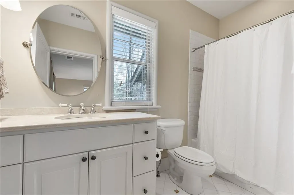 5549 Long Island Drive Nw, Atlanta, Georgia 30327, 6 Bedrooms Bedrooms, ,7 BathroomsBathrooms,Residential,Sold,5549 Long Island Drive Nw,6828976