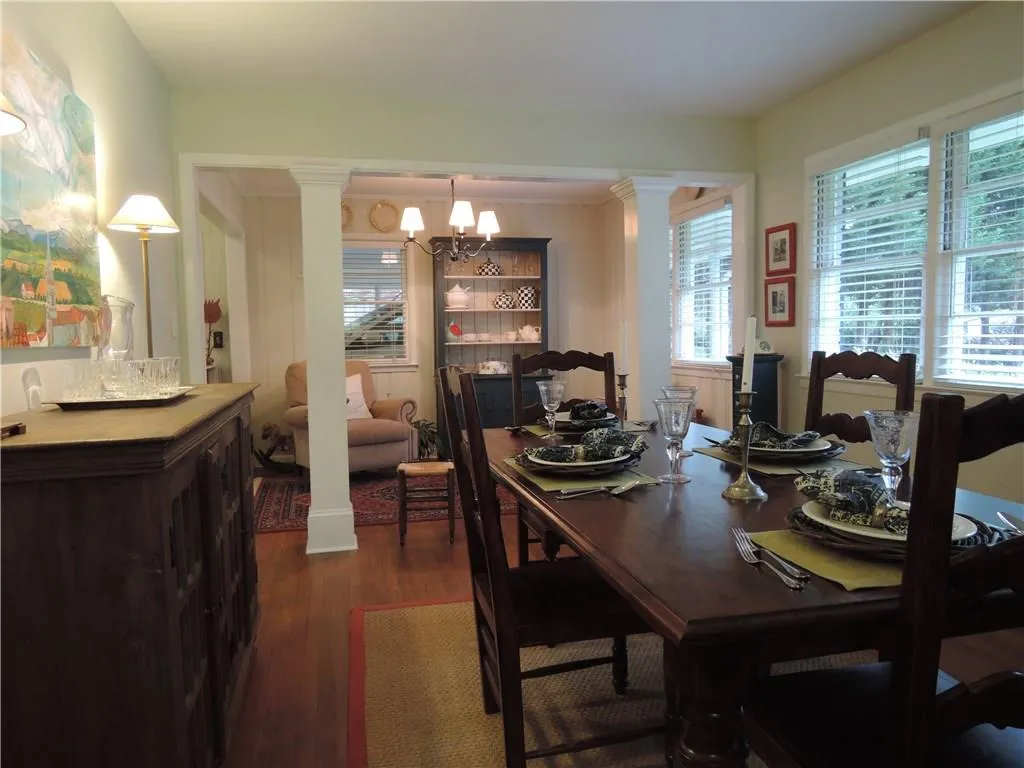 6800 Sunny Brook Lane, Sandy Springs, Georgia 30328, 4 Bedrooms Bedrooms, ,2 BathroomsBathrooms,Residential,Sold,6800 Sunny Brook Lane,5620974