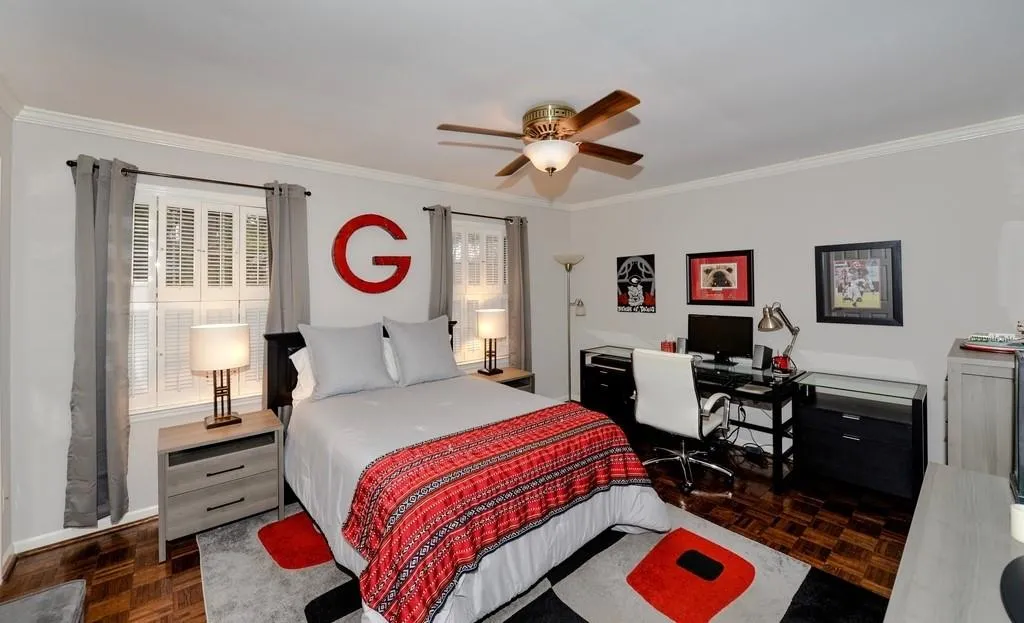 5207 Glenridge Drive, Atlanta, Georgia 30342, 3 Bedrooms Bedrooms, ,2 BathroomsBathrooms,Residential,Sold,5207 Glenridge Drive,6504957